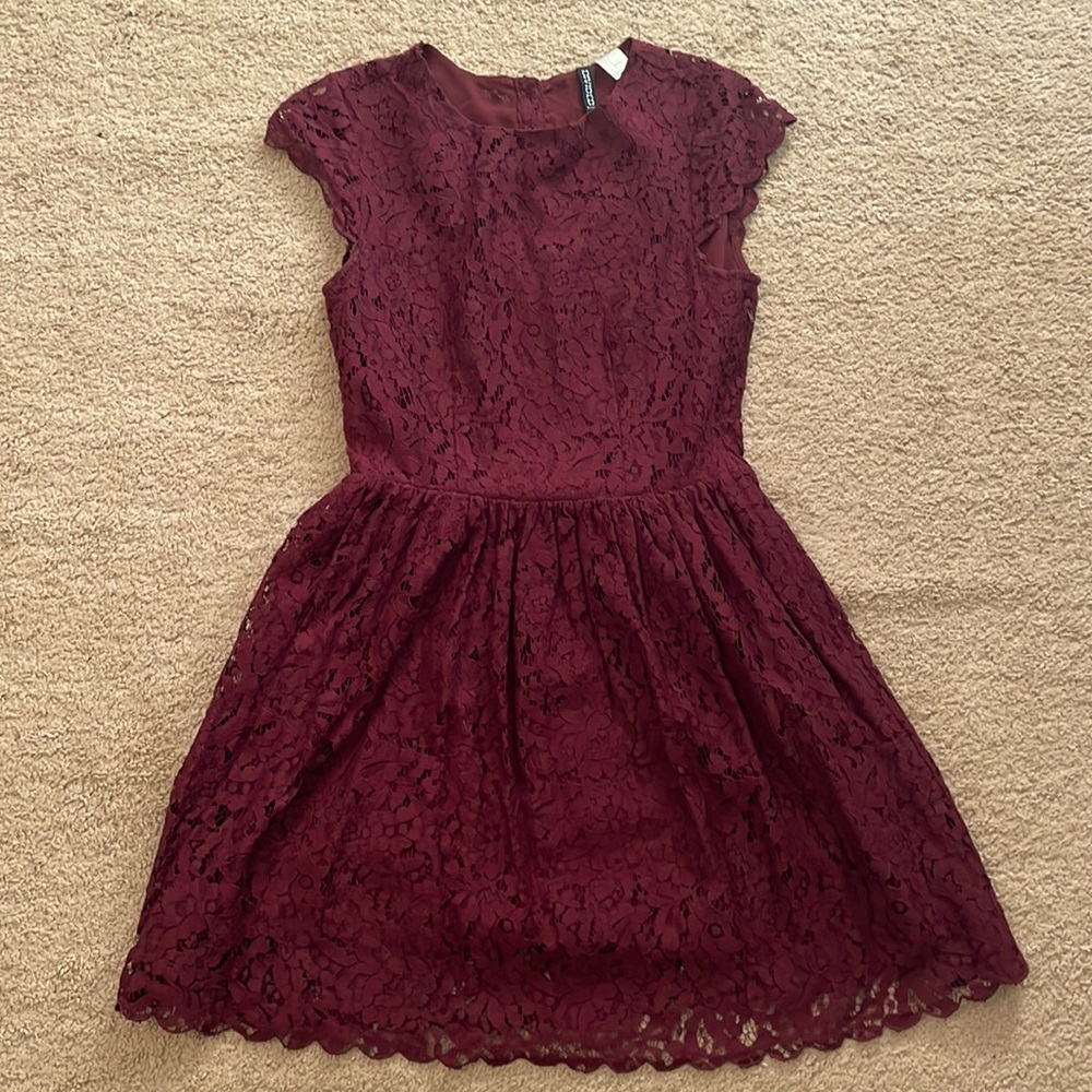 H&M lace dress